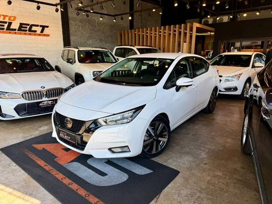 NISSAN VERSA 1.6 16V FLEX EXCLUSIVE XTRONIC NISSAN VERSA 1.6 16V FLEX EXCLUSIVE XTRONIC